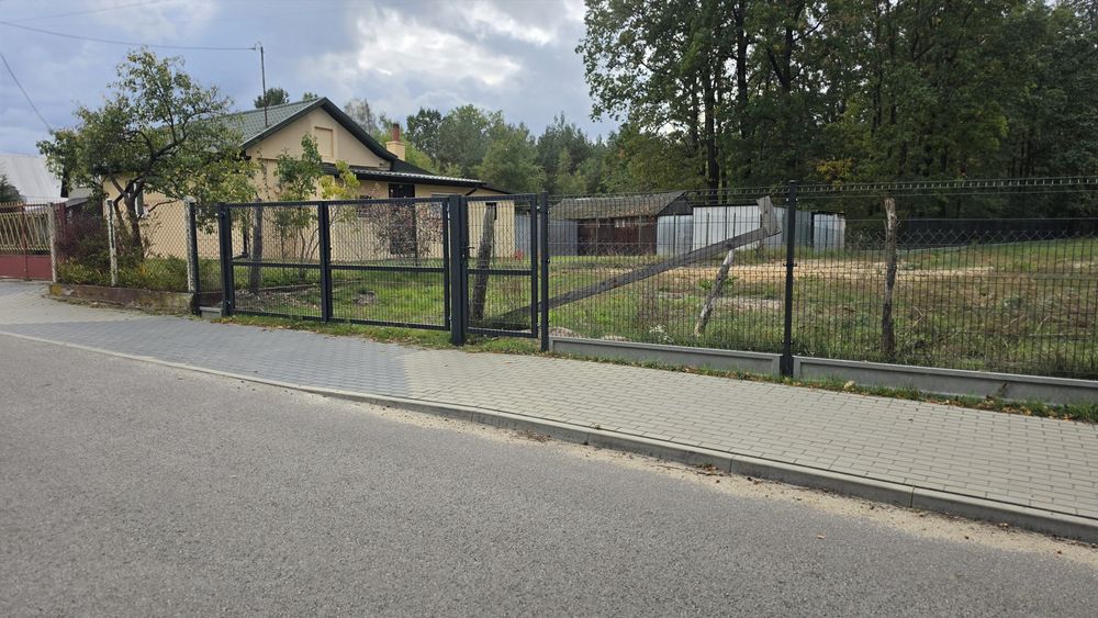 Dzialka budowlana z lasem - Widok 2