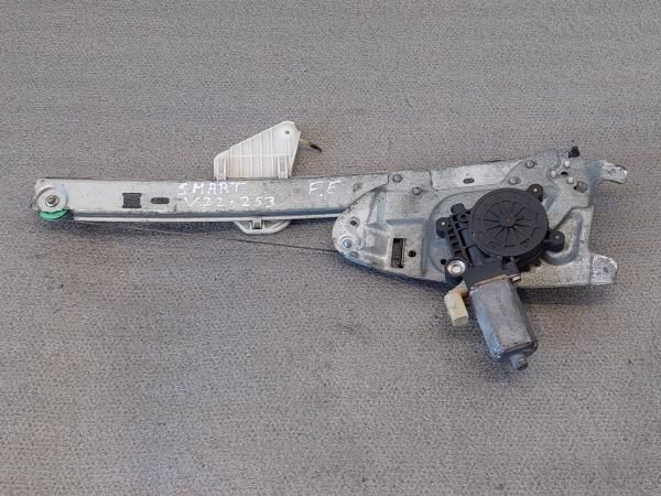 Elevador vidros frente esquerdo SMART City-Coupé (450)
