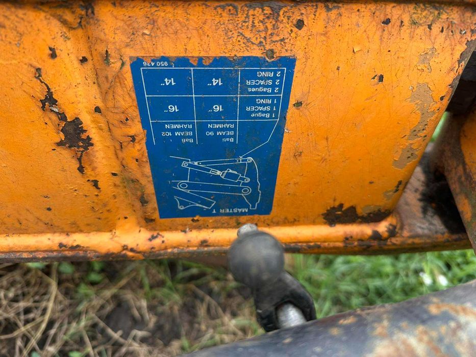 Плуг оборотний KUHN HUARD 4+1, п'ятикорпусний, обертовий, ПЕРЕДПЛУЖНИКИ, 2014