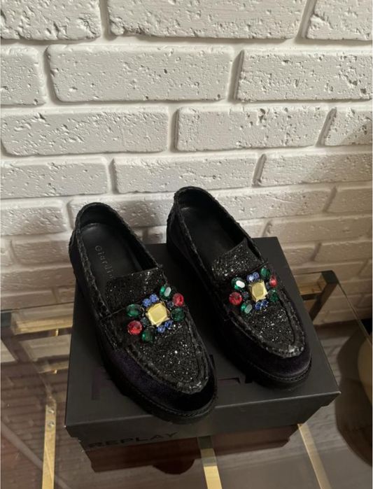 Лофери Giardini