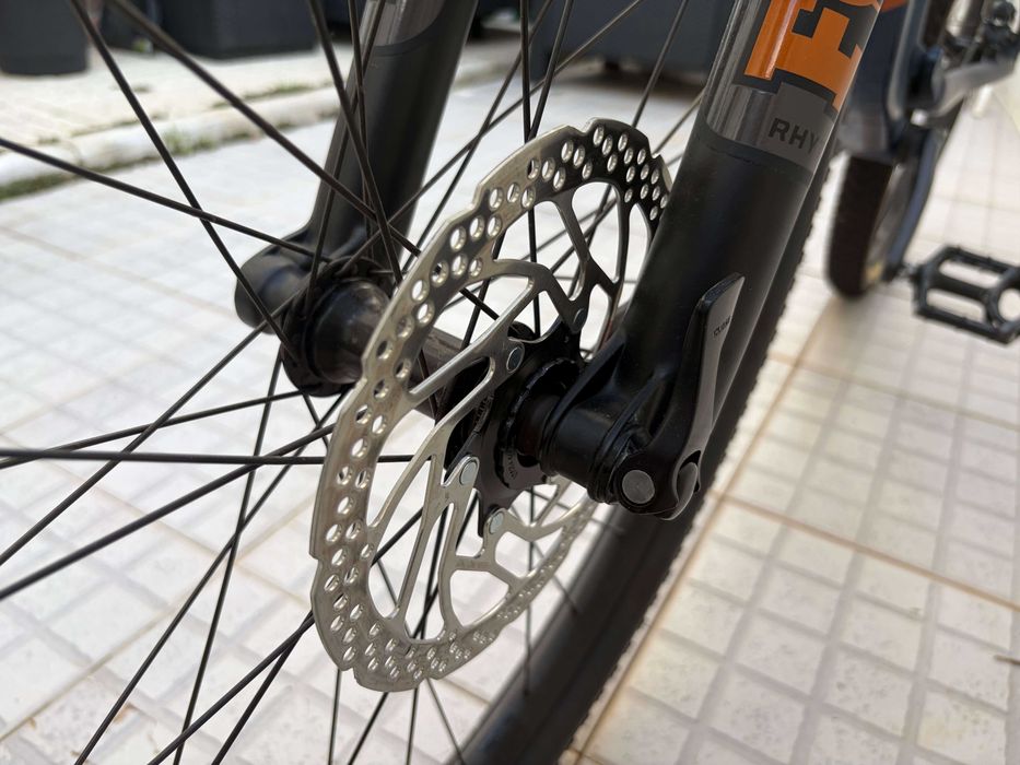 Orbea Oiz H30  * COMO NOVA *