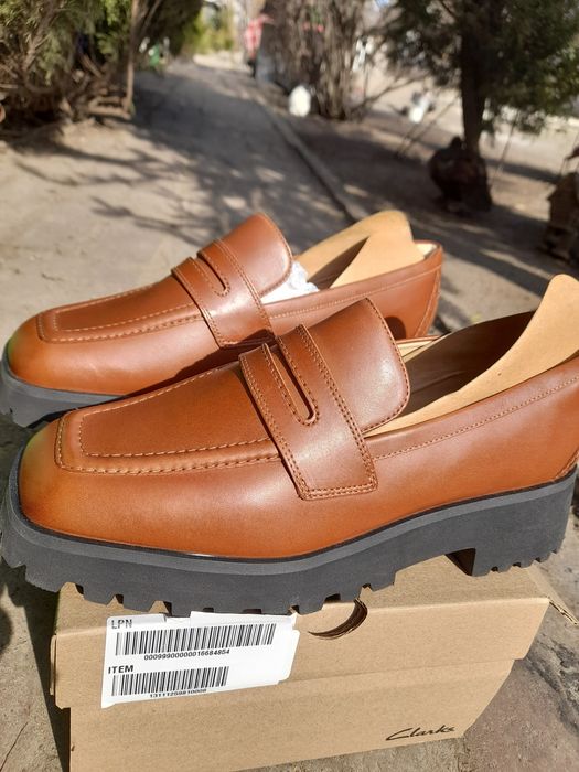 Лофери жіночі Кларкс 41,5.