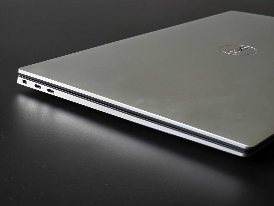 Dell XPS 15 i7-10750H 64GB RAM 3TB SSD GTX1650Ti WIN 11 PRO