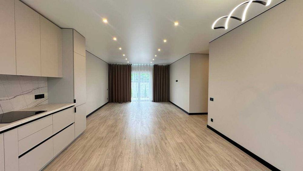 Будинок в зеленій локаціі.З РЕМОНТОМ І ТЕХНІКОЮ