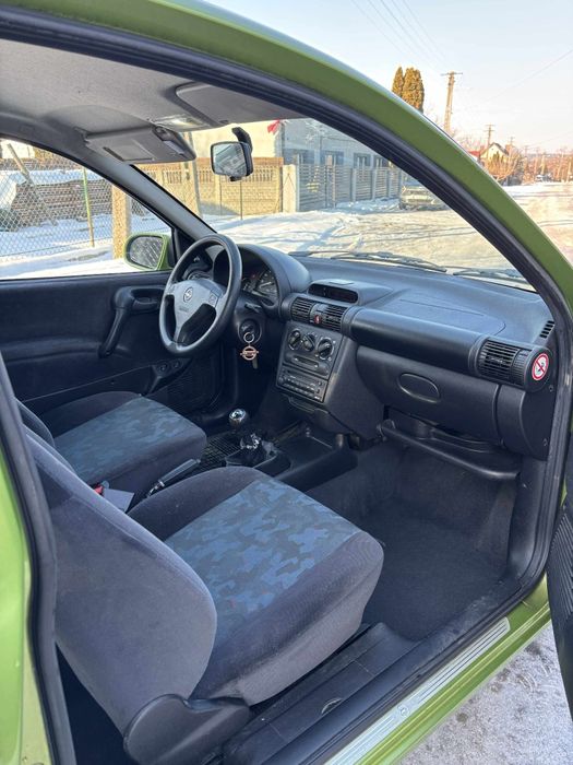 Opel Corsa 1,4 benzyna