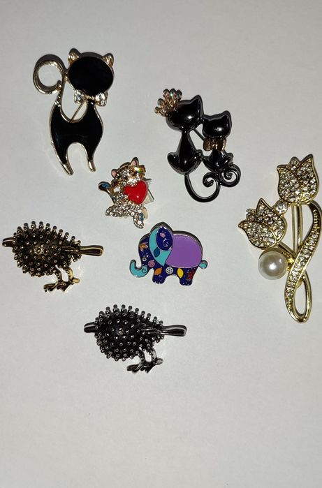 Брошки / прикраси / аксесуари