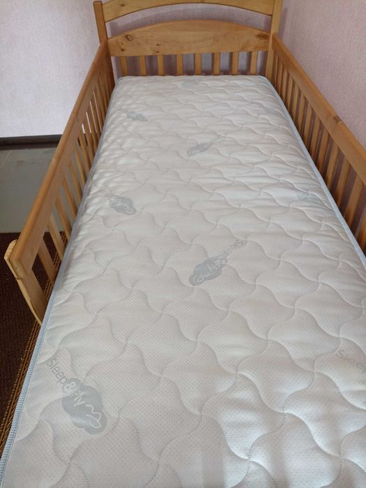 Підліткове ліжко