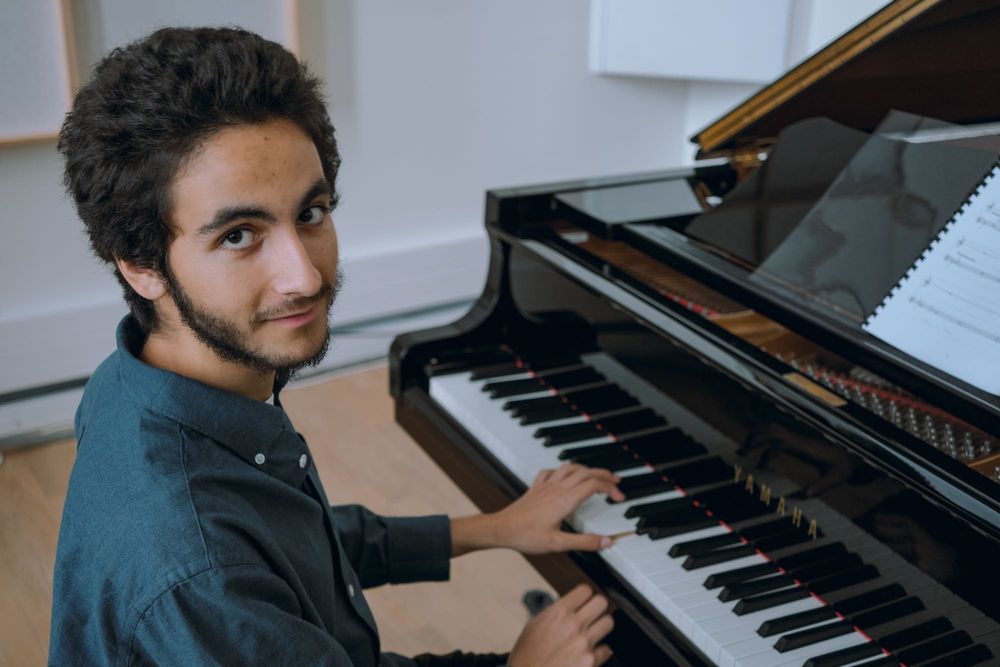 Aulas de piano, teoria Musical e improvisação para todos os níveis