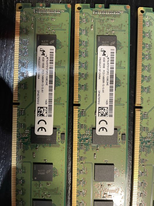RAM 32GB DDR3 ,8 kostek każda po 4GB
