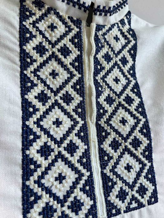 Дитяча молочна сорочка вишиванка для хлопчика з довгим рукавом шкільна