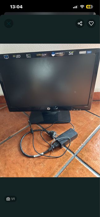 Computador torre Pc com monitor HP 2011x