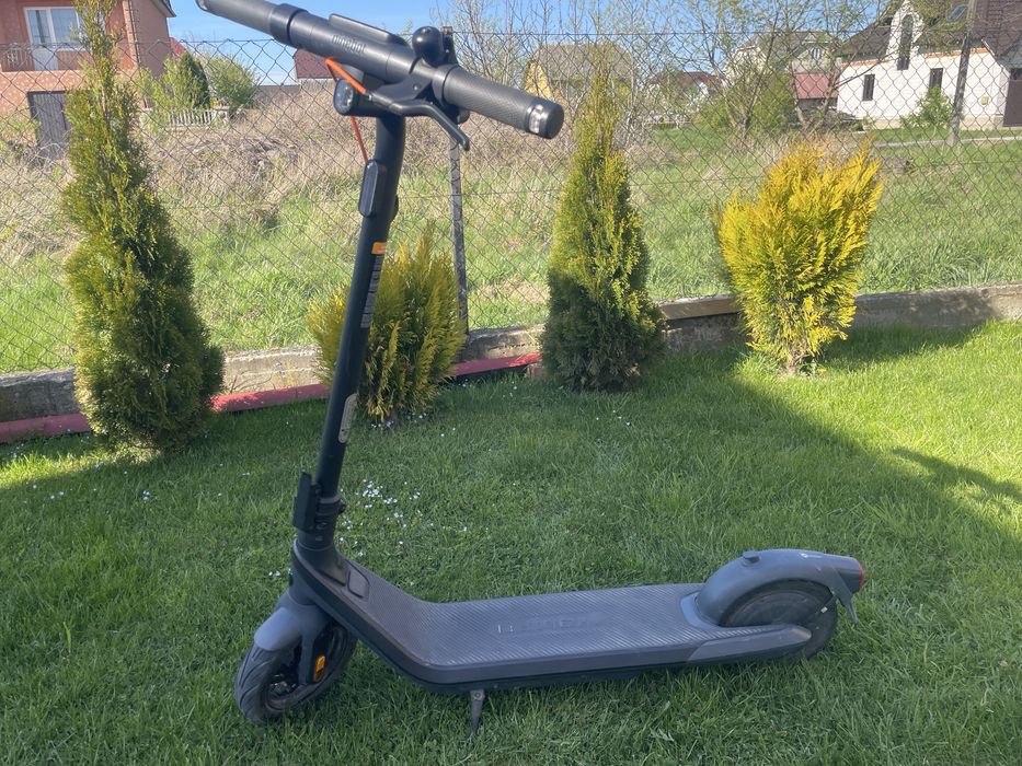 Електро самокат ninebot e2 pro