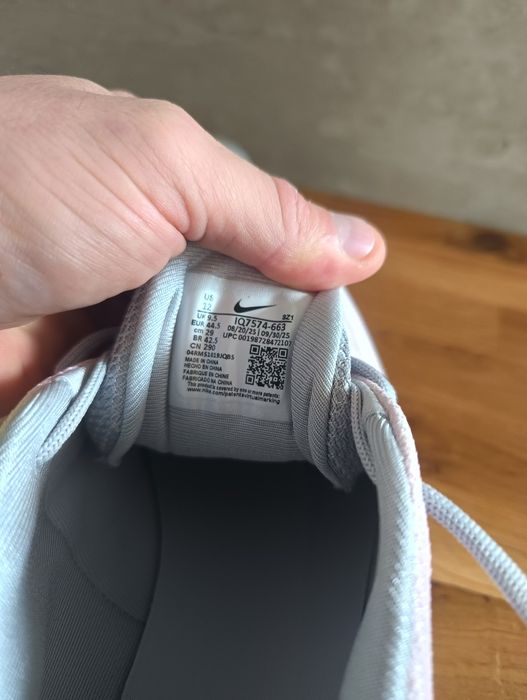 Nike shox 44.5  nowe