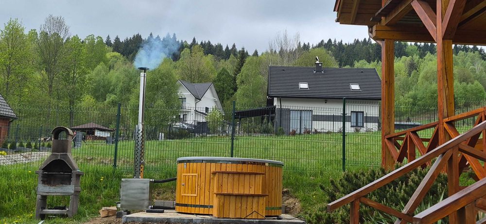 Domek z kominkiem Beskidy Korbielów balia jacuzzi