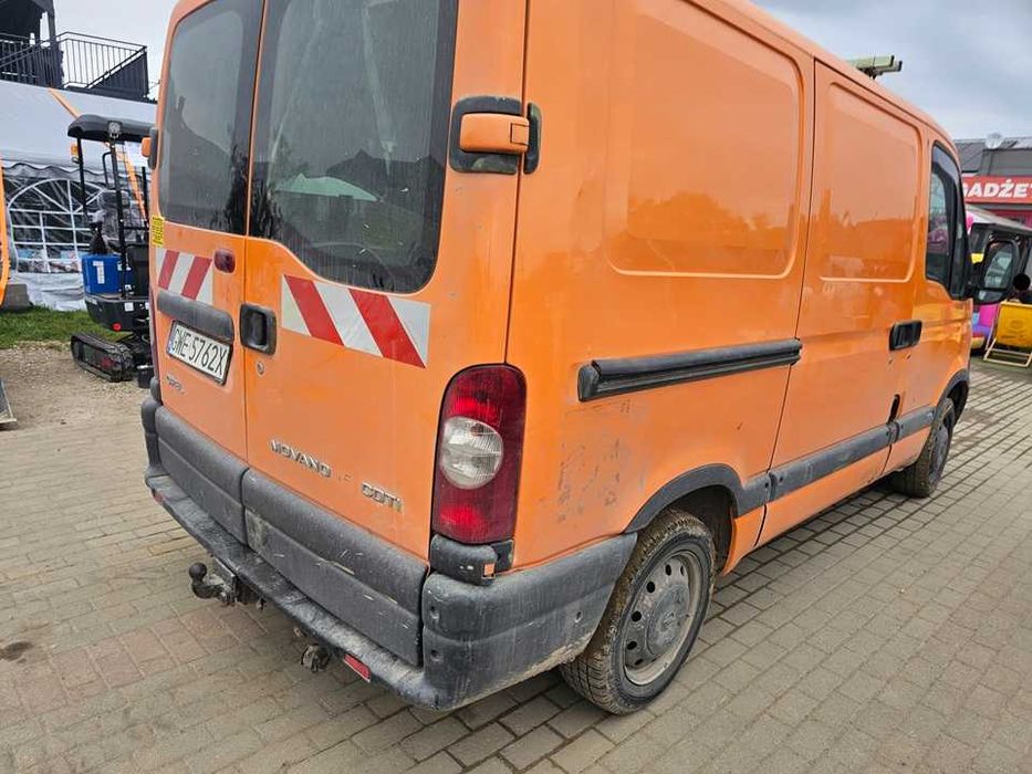 Opel Movano 2006r/PT lipiec 2027r/1.9diesel/82KM/6osobowy