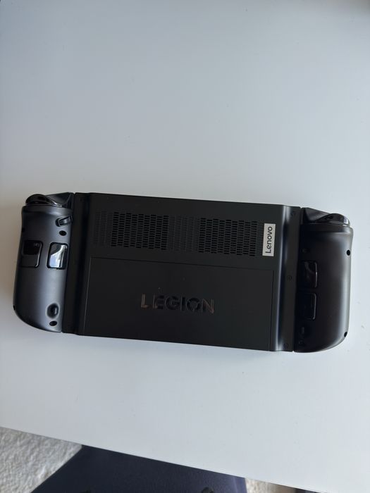 Lenovo Legion go z1 extreme  16+ 512 gb