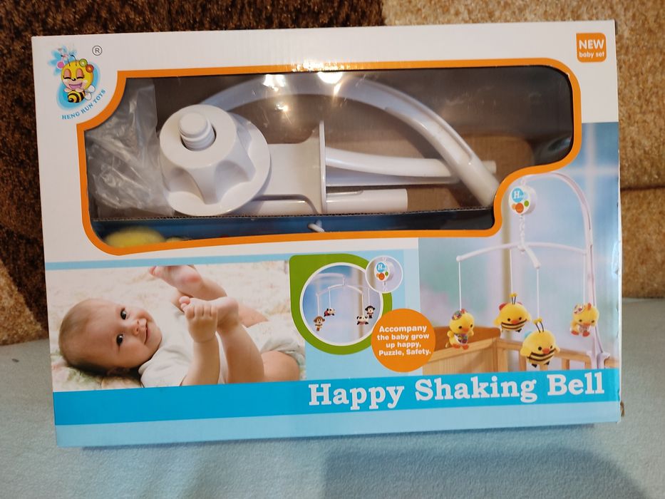 Дитячий  музикальний мобіль для ліжечка