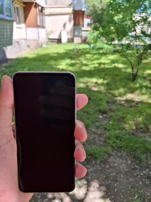 Samsung Galaxy  s25