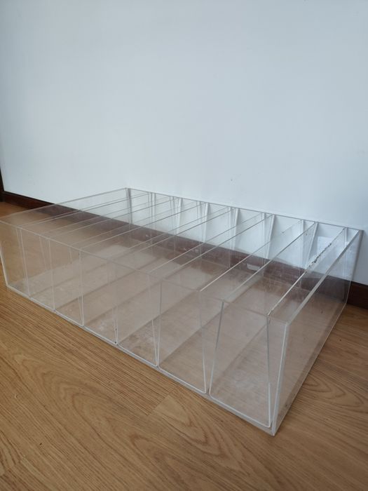 Caixa acrílica para vitrine/expositor