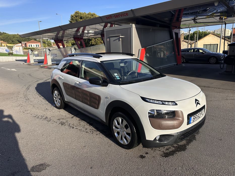 Citroën C4 Cactus 1.2 PureTech – 82cv – Gasolina – 2017