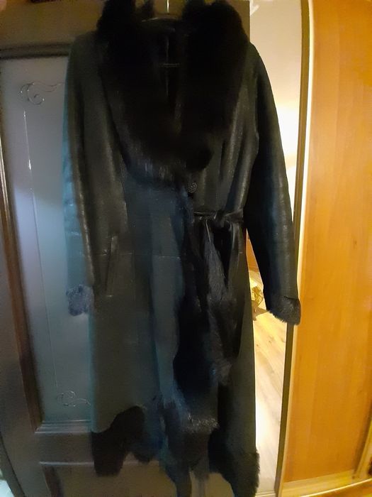 Жіноча дублянка з натурального хутра