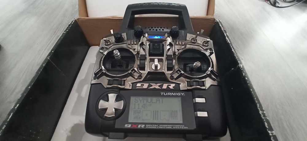 Turnigy 9XR Aparatura RC Samolot Zdalnie Sterowany Model Szybowiec