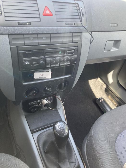 Продам шкоду срочно