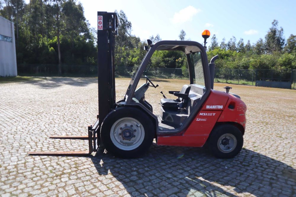 Manitou MSI25T 2500 kg 2013 Empilhador Diesel