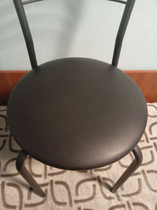 Продам стул для кухни, офиса,комнаты.