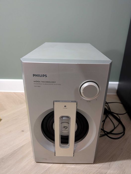 Zestaw nagłośnienia amplituner philips, subwoofer, głośniki skytronic.