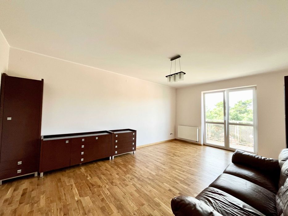 Przestronne 2 pokoje 59 m2 / duży balkon / las / winda
