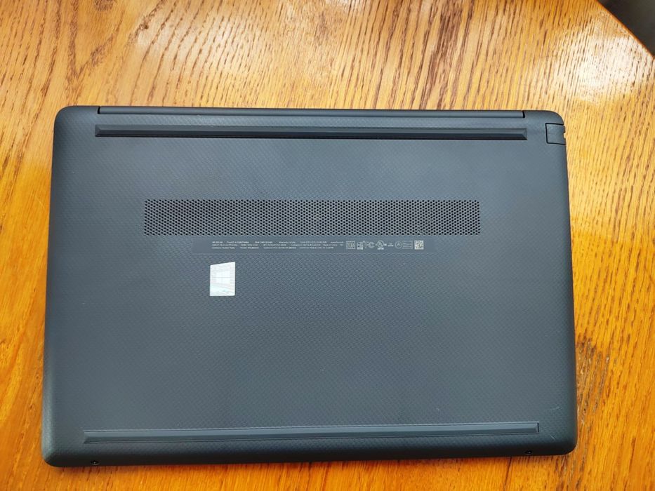 Ноутбук HP 250 G8 15.6 IPS FullHD/i5 1135G7/16/256