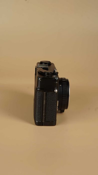 Aparat analogowy Konica C35 Flashmatic black