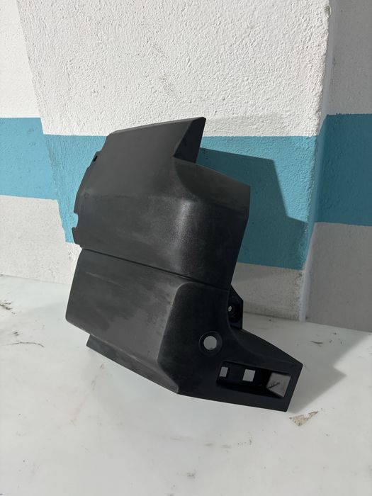 Canto do para-choques traseiro Renault Master IV