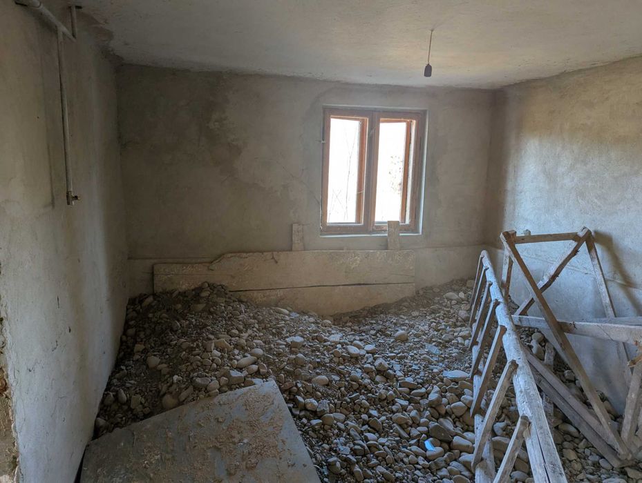 Продається будинок із земельною ділянкою у с. Старі Богородчани (12)