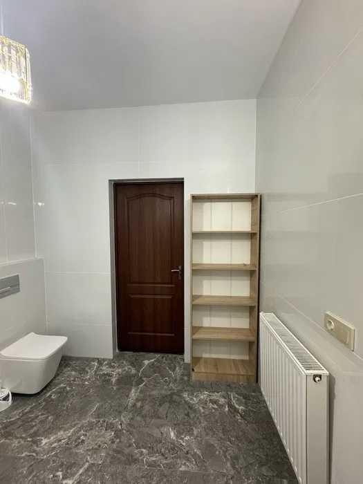 Аквапарк,,Карпатія,,200м, затишні апартаменти  в парковій зоні.центр