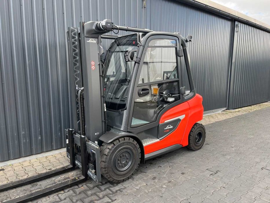 NOWY Wózek widłowy Linde H30D-01 Triplex 4,9 M Przesuw 2026 rok
