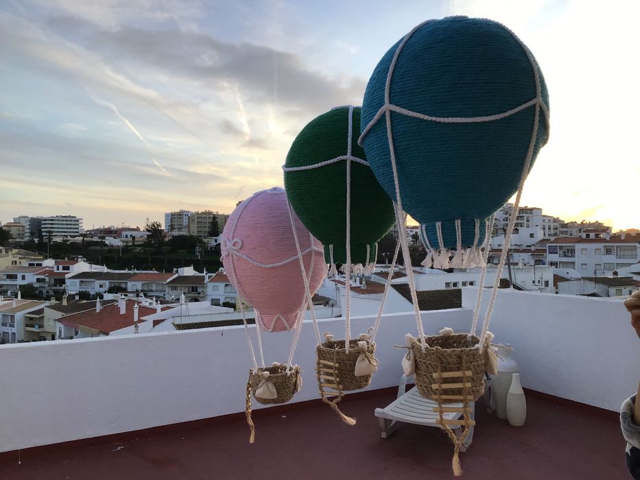 Vende-se balões como decoração