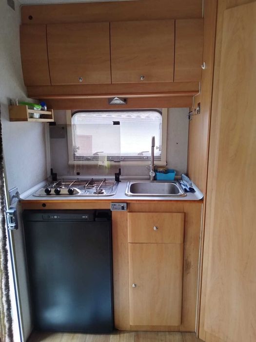 Autocaravana 2005 Fiat 2.3jtd, 6 lugares, 2 ar condicionados, reboque, 100% autónoma, muitos extras