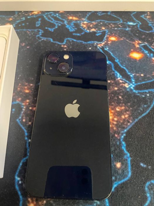 Продам iphone 13