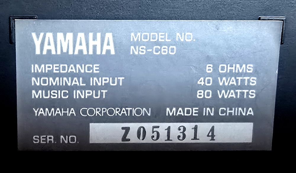 Coluna Central YAMAHA NS-C60