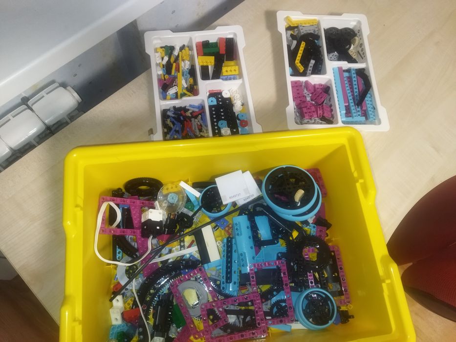 Lego Education Prime (базовий+ресурсний)45678+45680