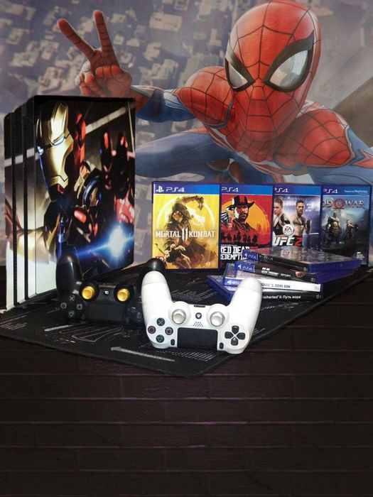PS4 Pro (Sony PlayStation)