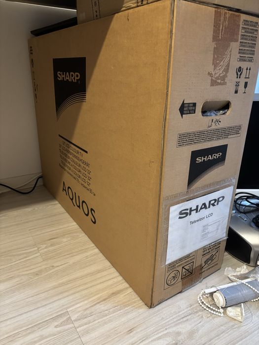 Telewizor Sharp LC-32DH77E / 32 cale / Katowice