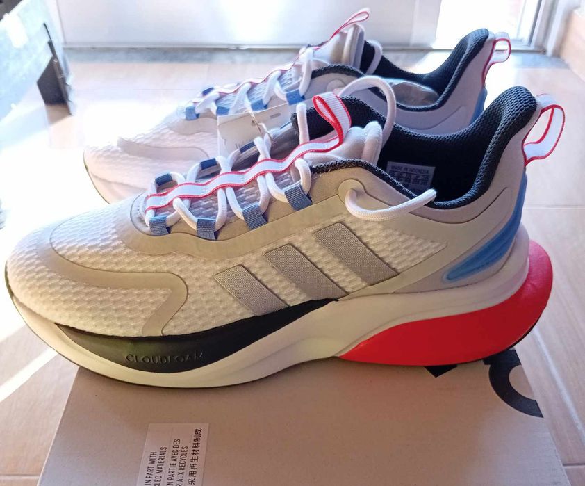 Ténis Novos Adidas com etiqueta e caixa original