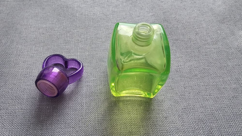 Flakonik na Perfum