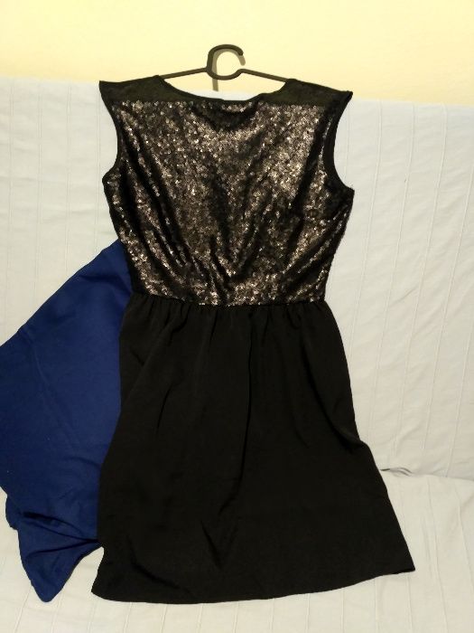 Czarna sukienka Terranova XS