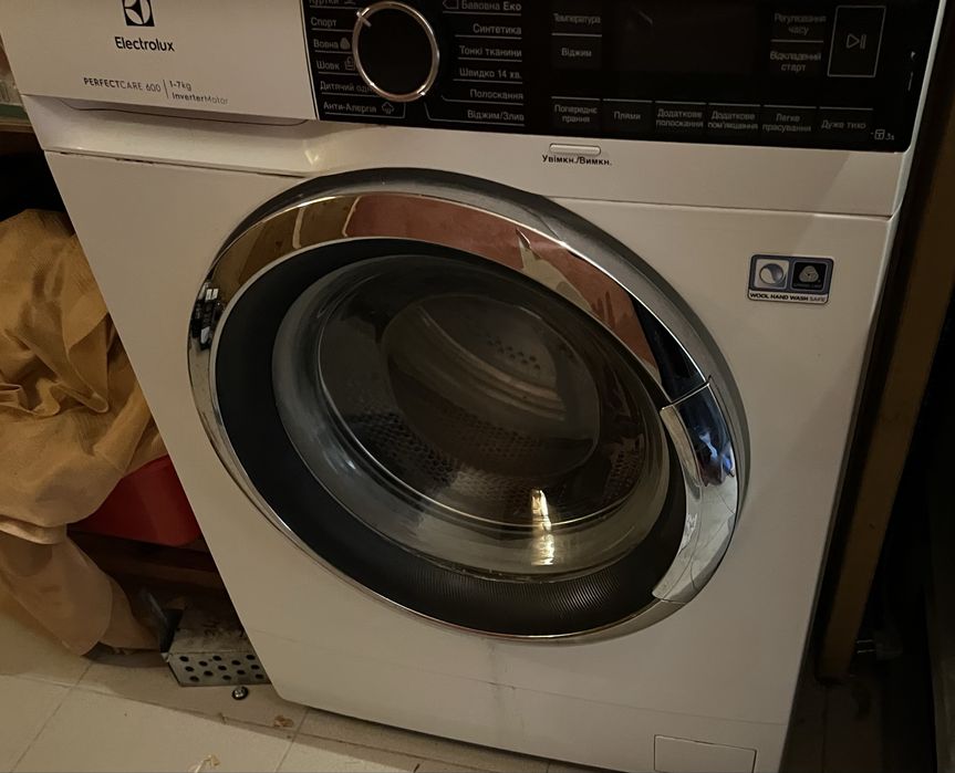 Пральна машина  electrolux 45 см