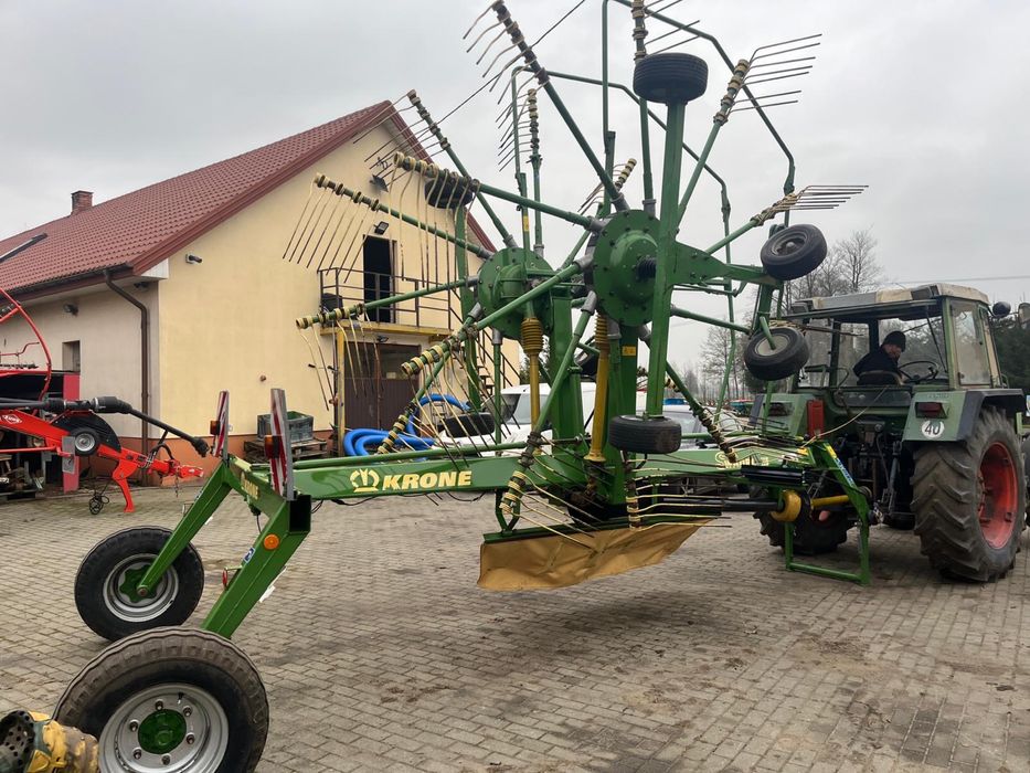 Zgrabiarka 2 karuzelowa Krone Swadro 700 zagrabiarka rok 2008