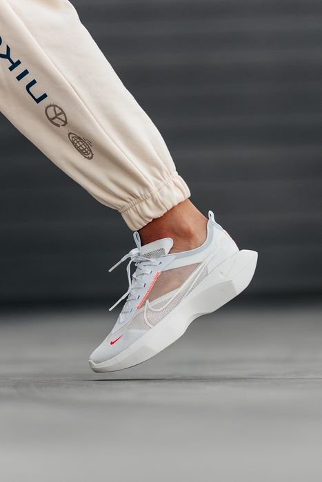 Nike Vista Lite White Red 36-41р найк найлегші дихаючі кросівки
